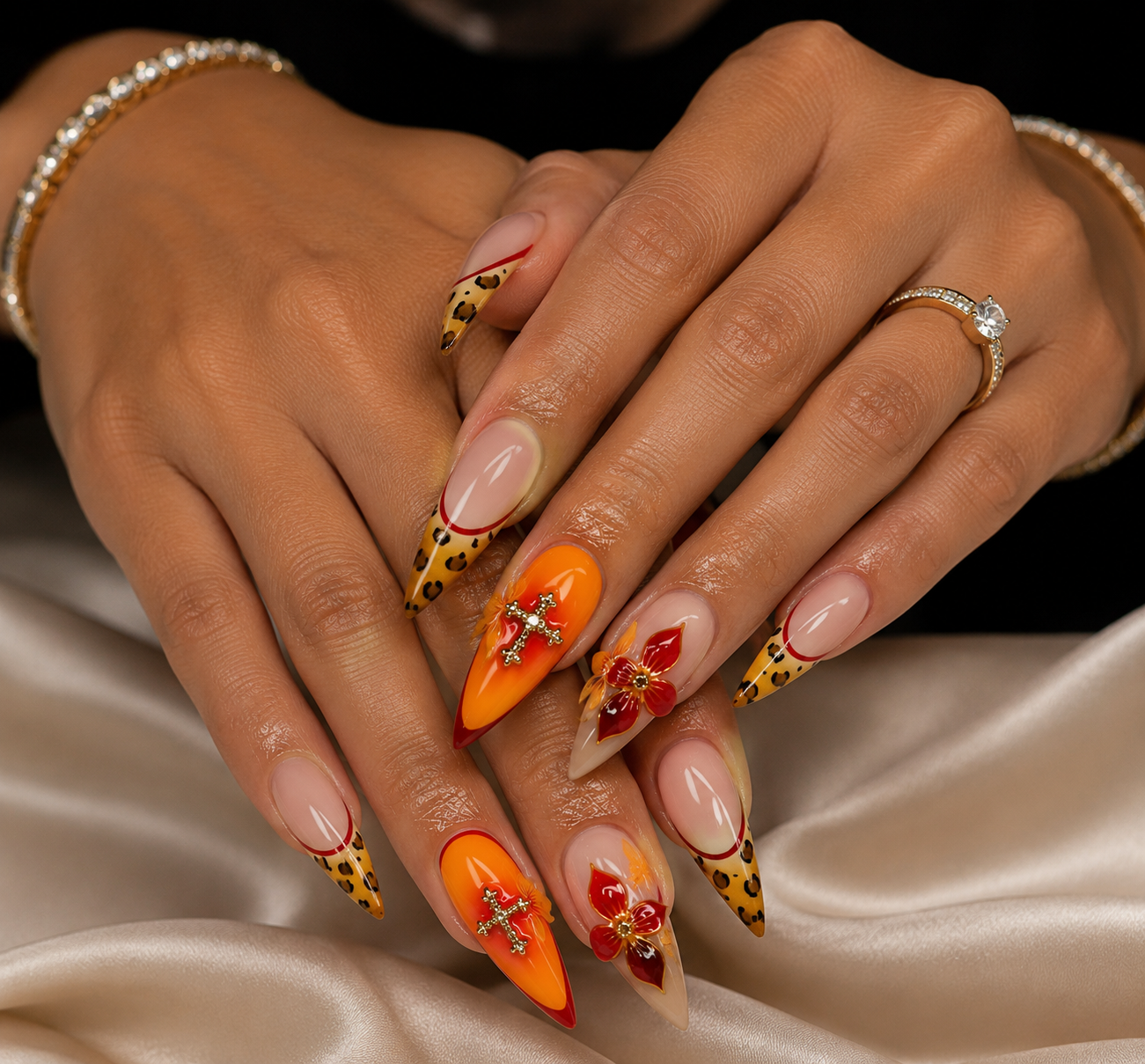 Golden Leopard Luxe | Magic Press-On Nails